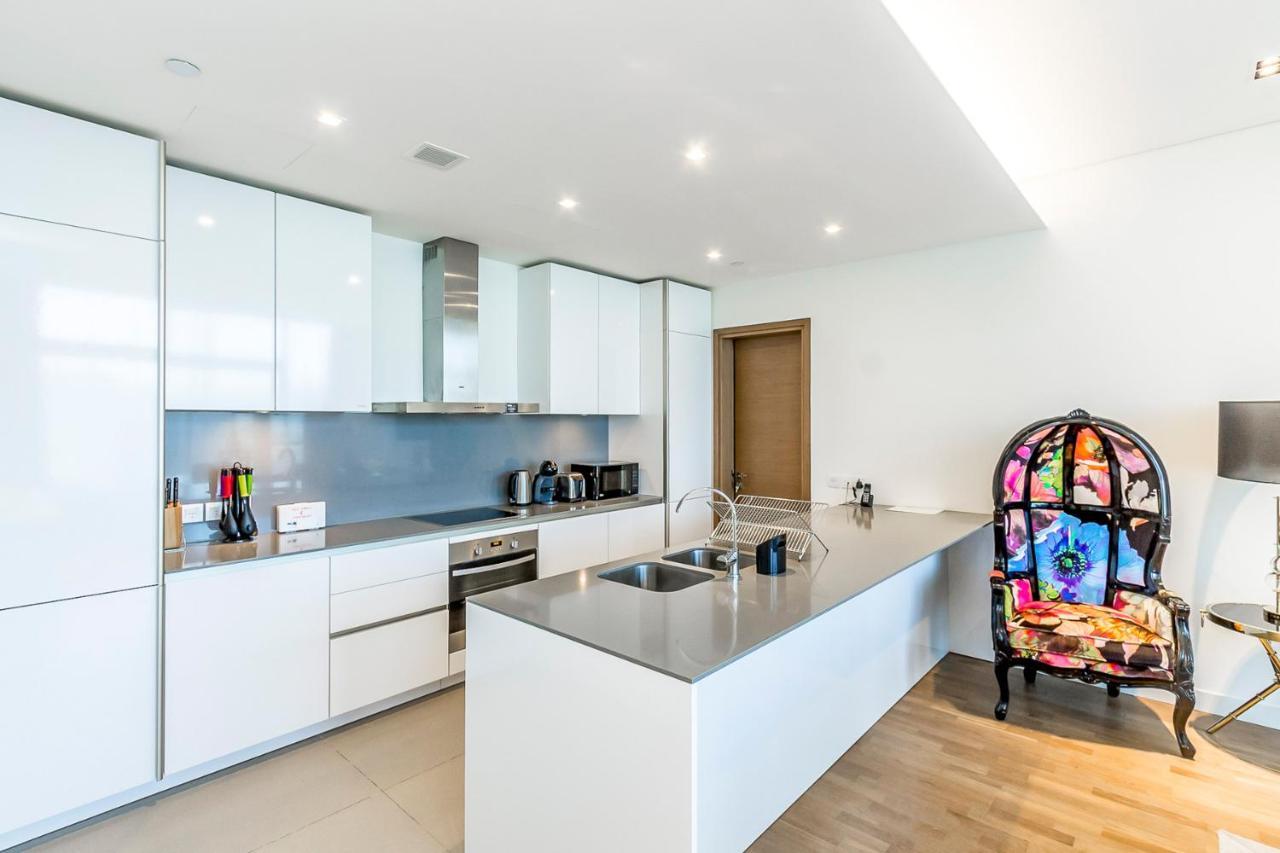 Dhh - Opposite To City Walk Mall - 3 Beds With Maids Room Дубай Екстериор снимка